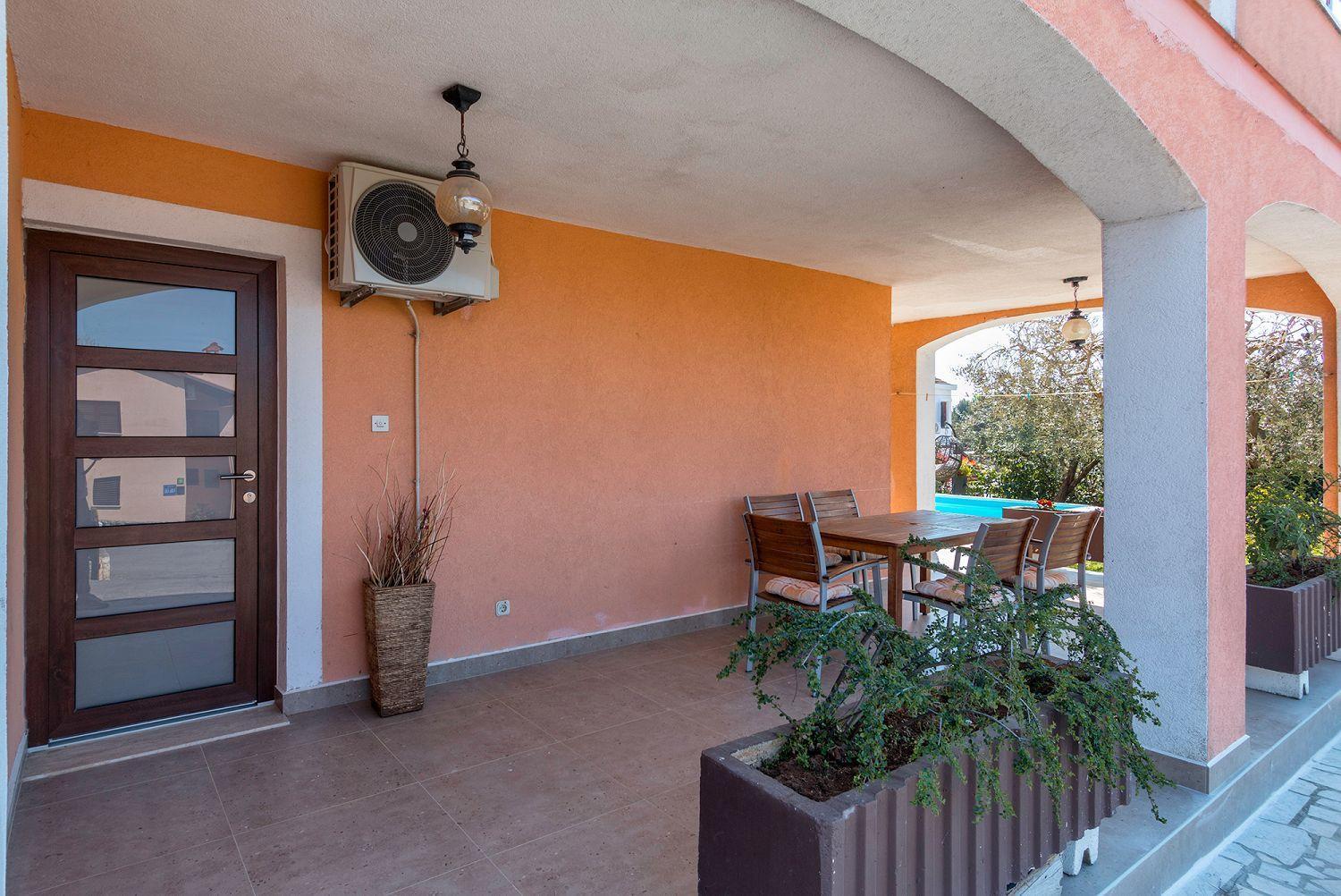 Apartment Bartholomaeus Pula Exterior photo