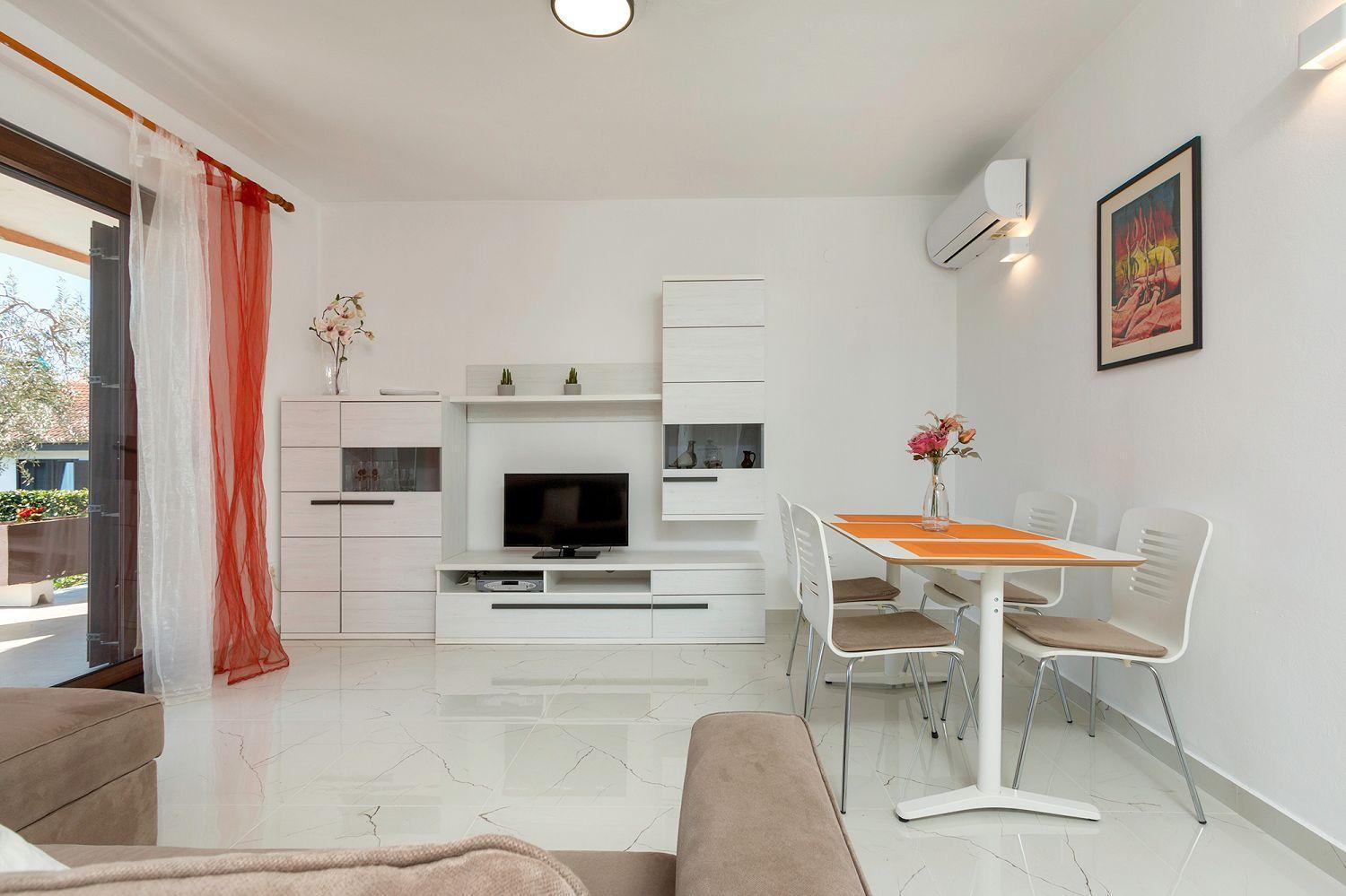 Apartment Bartholomaeus Pula Exterior photo